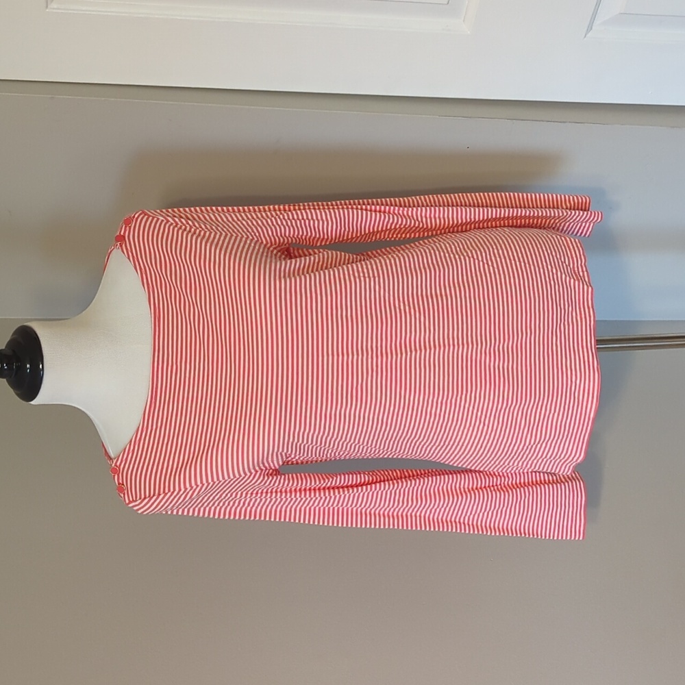 Vineyard Vines boat neck, long sleeve top, size medium